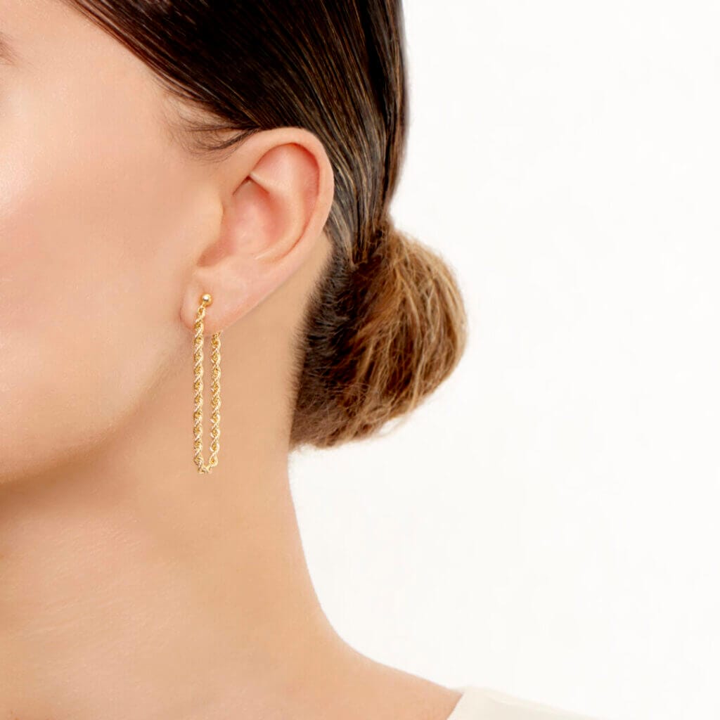 10 Jewellery Trends That Will Seriously Up Your Accessories Game in Spring  2021 - JTL Blog