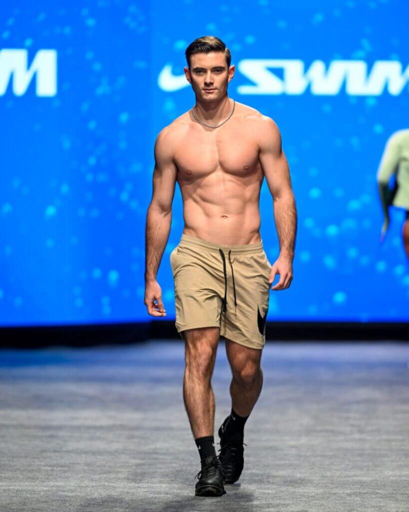 New male hot sale bathing suit trend