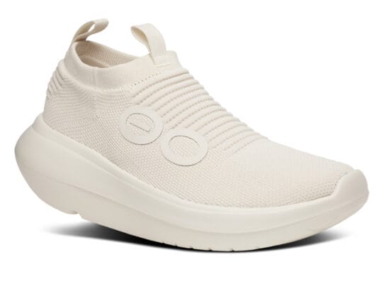 Step Into Comfort: How OOFOS is Redefining Recovery Footwear